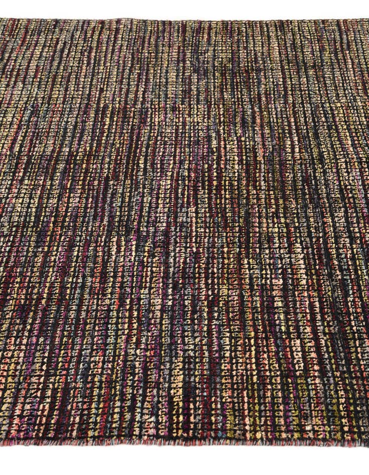 Detail image of  5' 4 x 8'  Hand Knotted Darya Wool Rug