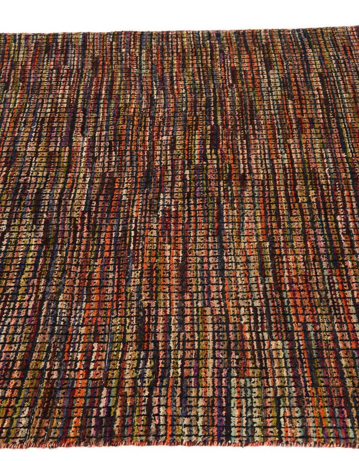 Detail image of  5' x 7' 4  Hand Knotted Darya Wool Rug