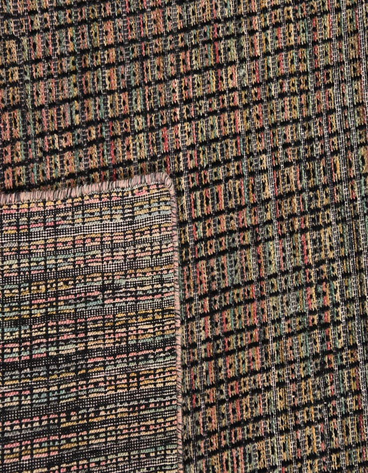 Detail image of  6' 3 x 10' 1  Hand Knotted Darya Wool Rug