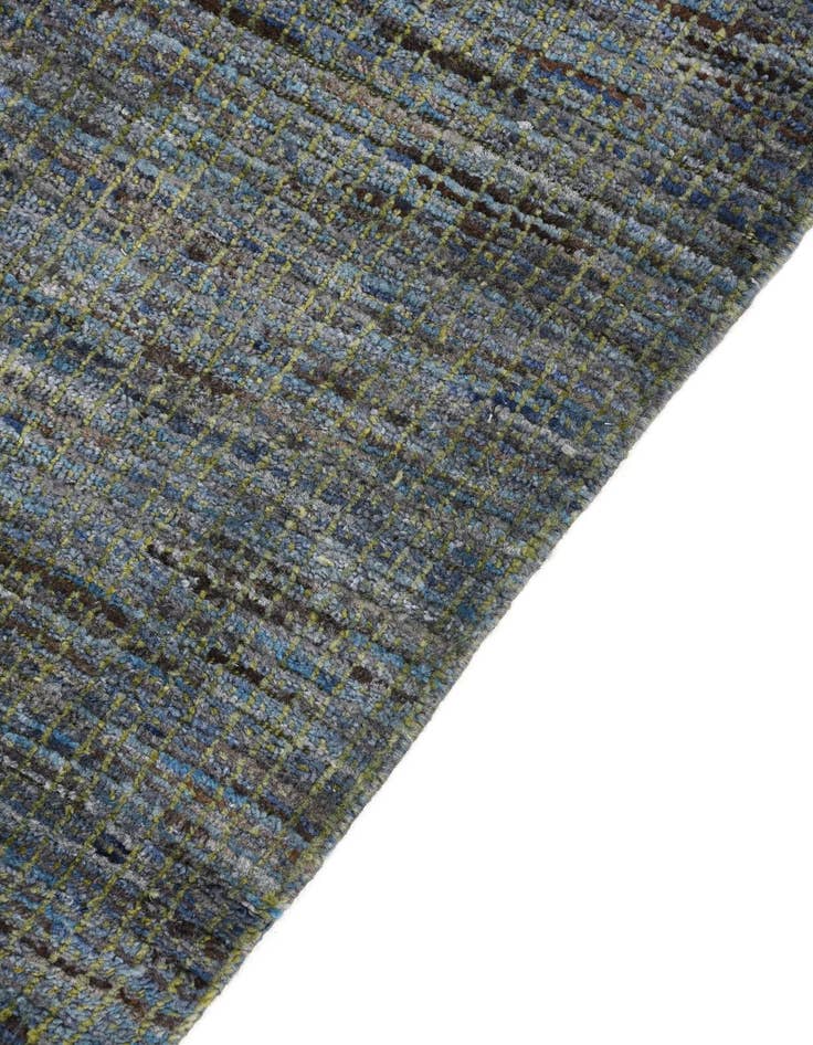 Detail image of  5' 4 x 8' 2  Hand Knotted Darya Wool Rug