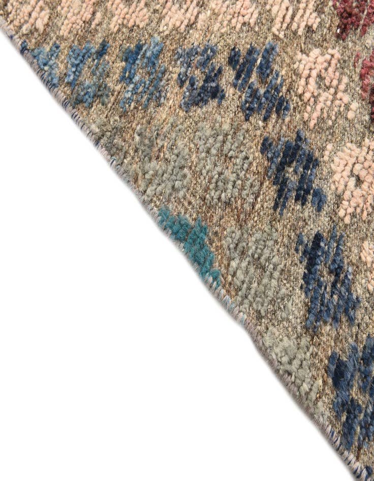 Detail image of  5' 6 x 8' 6  Hand Knotted Darya Wool Rug