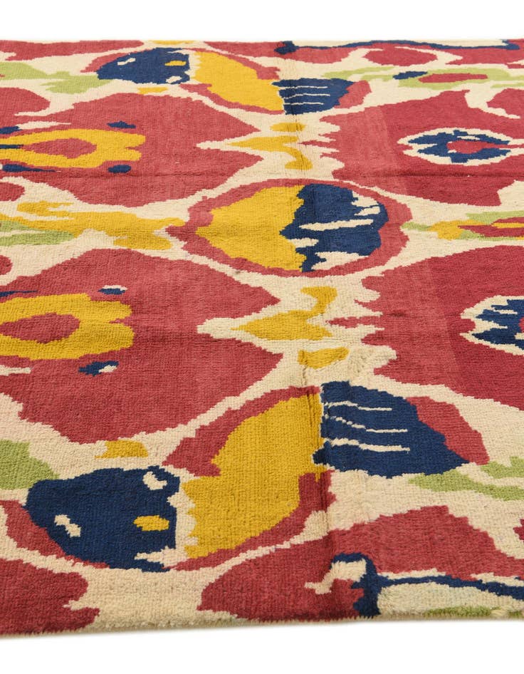 Detail image of  5' 4 x 8'  Hand Knotted Darya Wool Rug