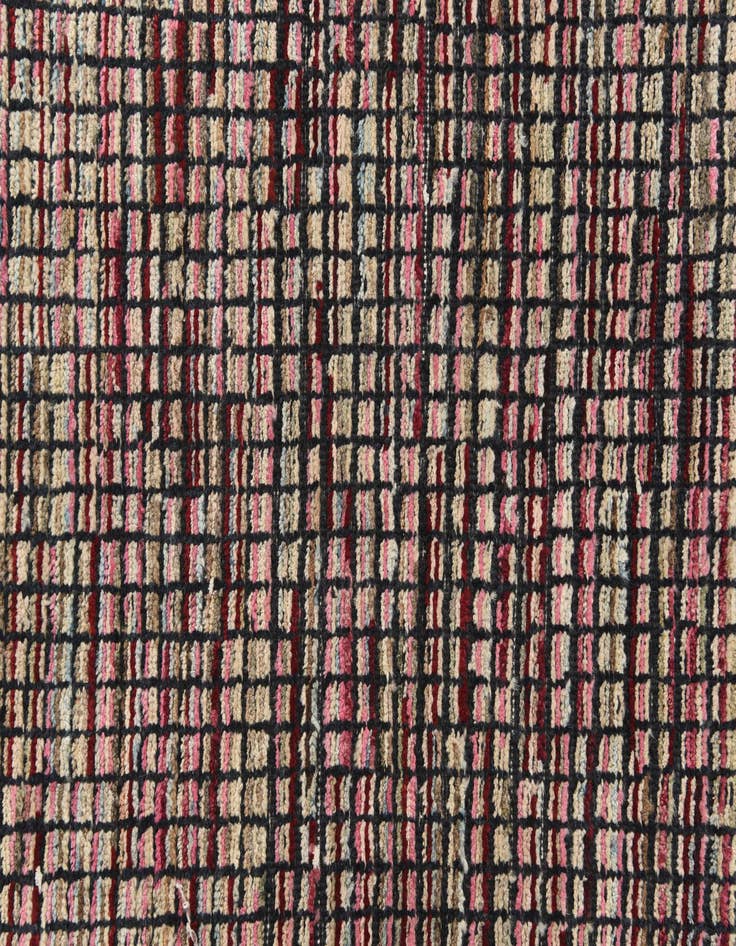 Detail image of  5' 8 x 8'  Hand Knotted Darya Wool Rug