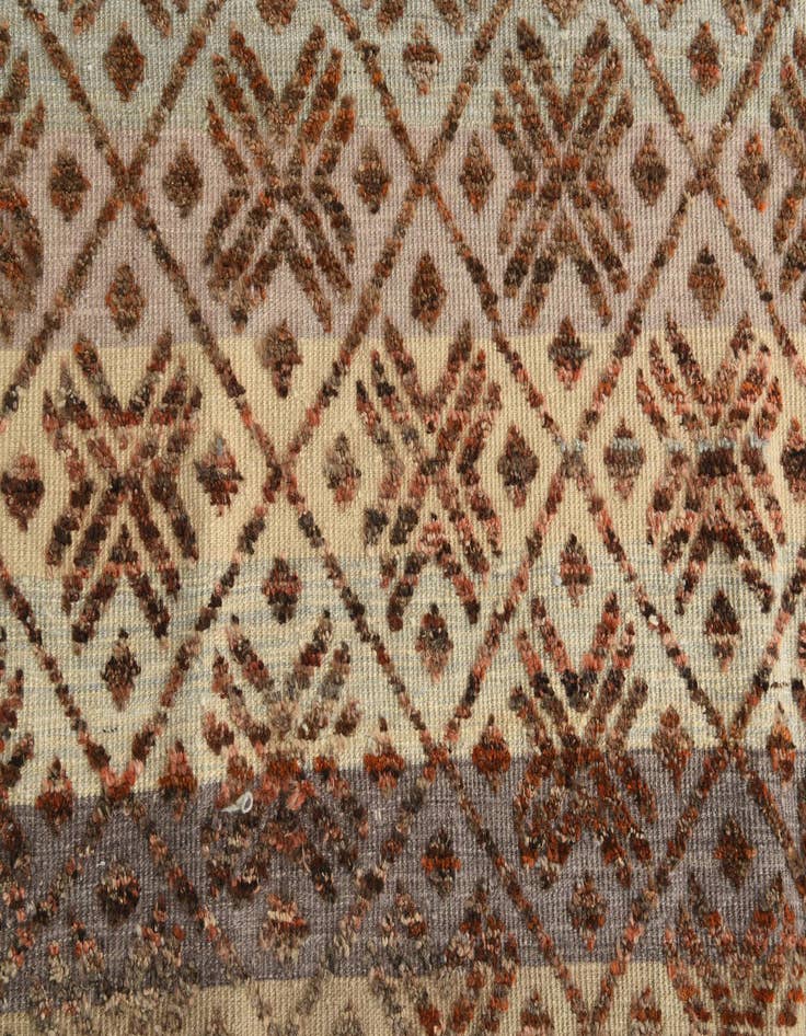 Detail image of  9' x 12' 2  Hand Knotted Darya Wool Rug