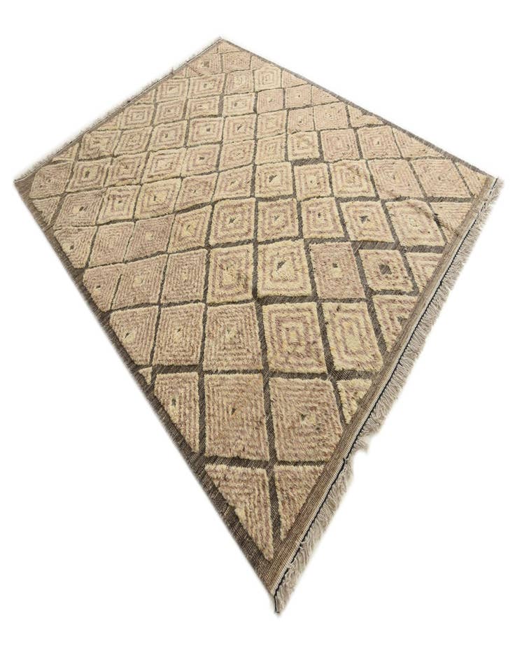 Detail image of  8' 3 x 10' 5  Hand Knotted Darya Wool Rug