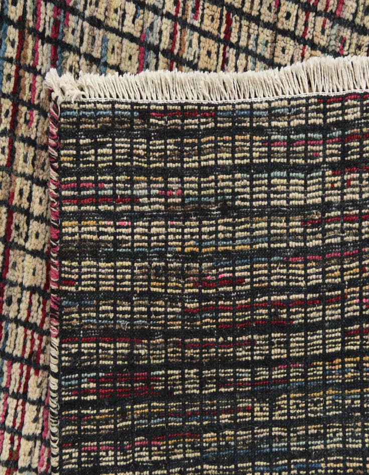 Detail image of  5' 6 x 8' 1  Hand Knotted Darya Wool Rug