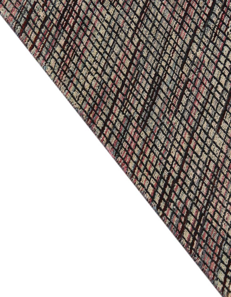 Detail image of  6' 5 x 10' 3  Hand Knotted Darya Wool Rug