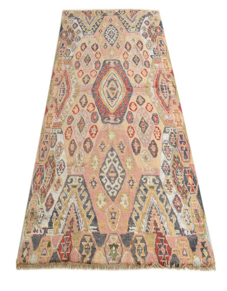 Detail image of  5' 4 x 7' 8  Hand Knotted Darya Rug