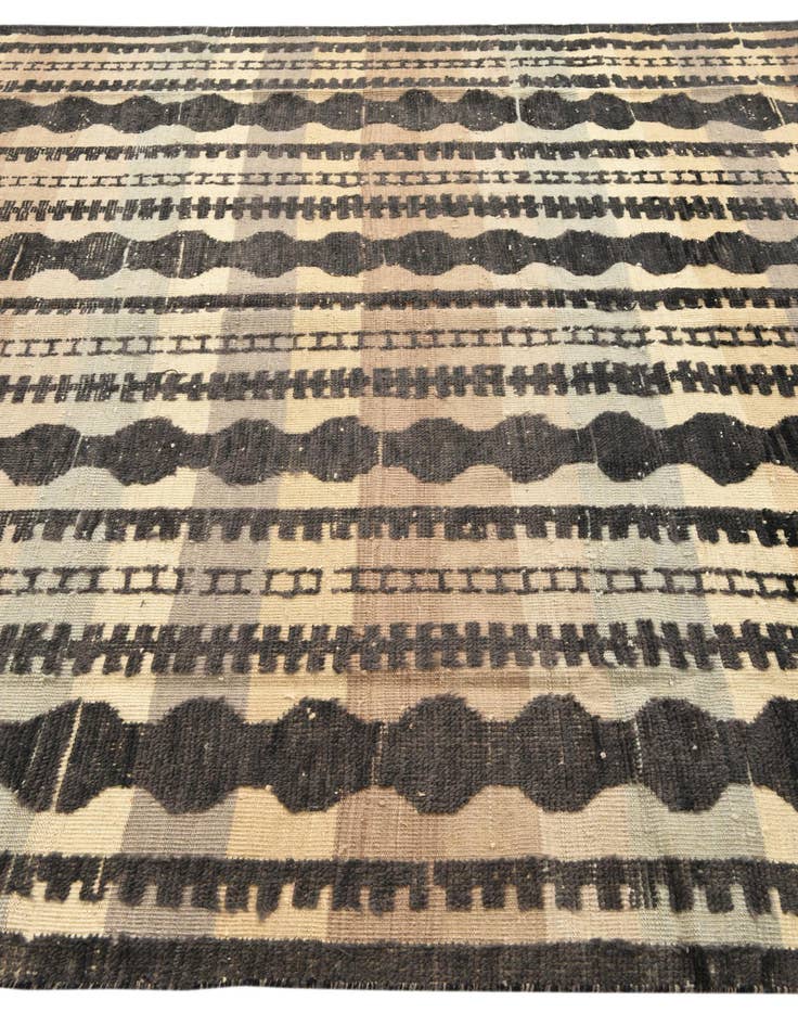 Detail image of  7' 10 x 10' 5  Hand Knotted Darya Wool Rug