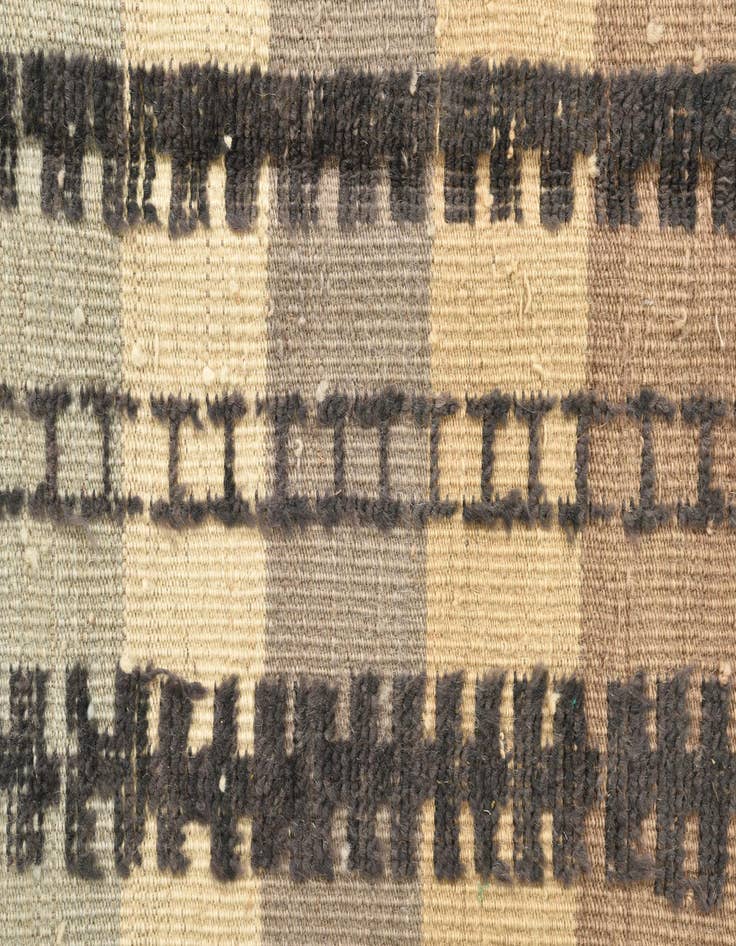 Detail image of  7' 10 x 10' 5  Hand Knotted Darya Wool Rug