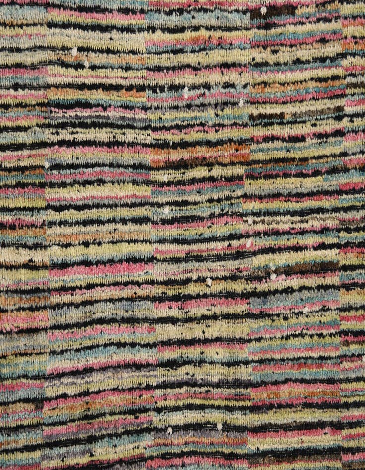 Detail image of  6' x 10' 3  Hand Knotted Darya Wool Rug