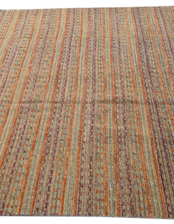 Detail image of  5' 10 x 8' 2  Hand Knotted Darya Wool Rug