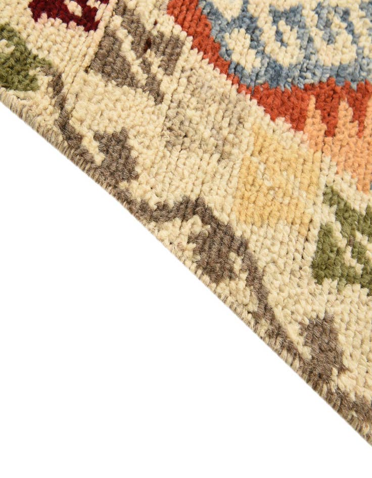 Detail image of  5' x 7' 2  Hand Knotted Darya Wool Rug