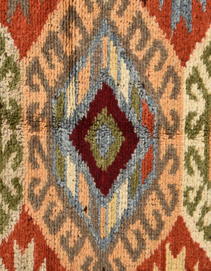 Detail image of  5' x 7' 2  Hand Knotted Darya Wool Rug