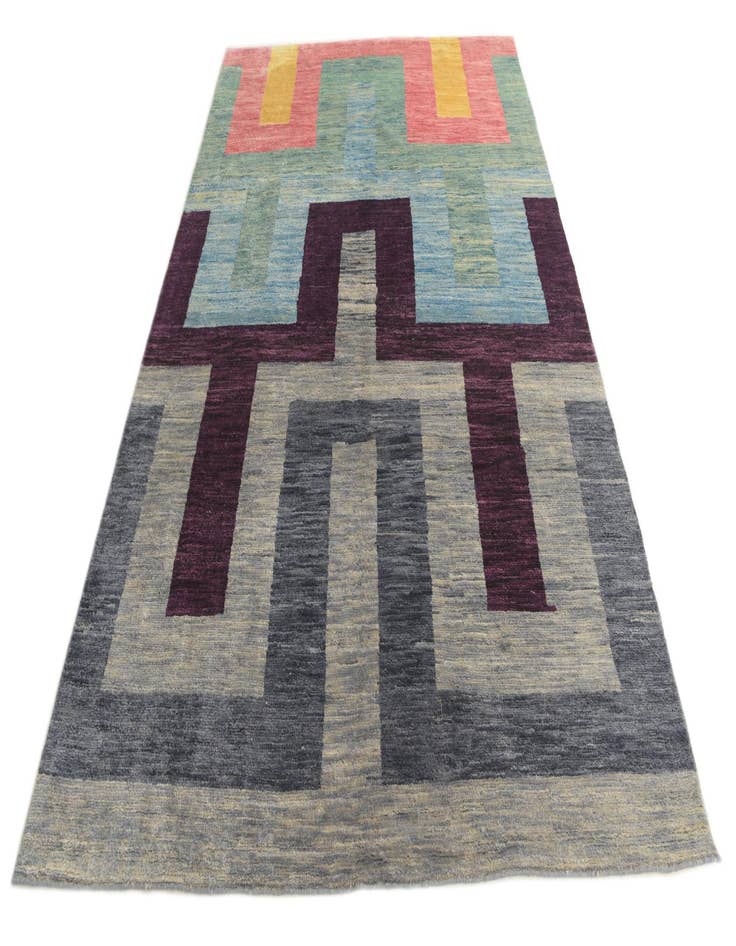 Detail image of  6' 6 x 9' 9  Hand Knotted Darya Wool Rug