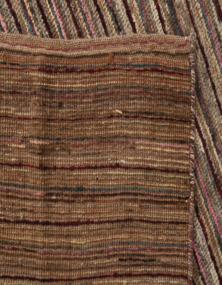Detail image of  7' 10 x 10' 2  Hand Knotted Darya Wool Rug