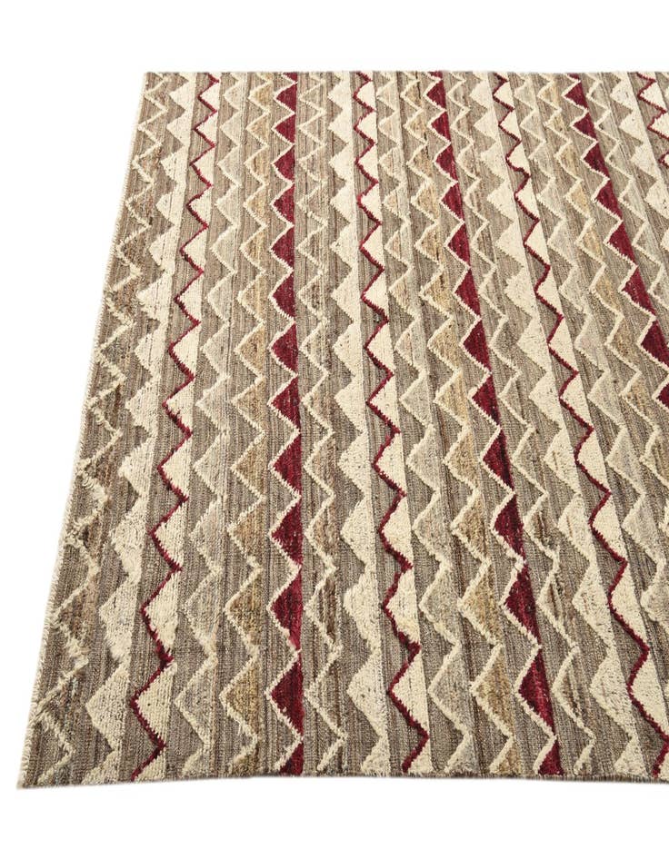 Detail image of  6' 5 x 10' 2  Hand Knotted Darya Wool Rug