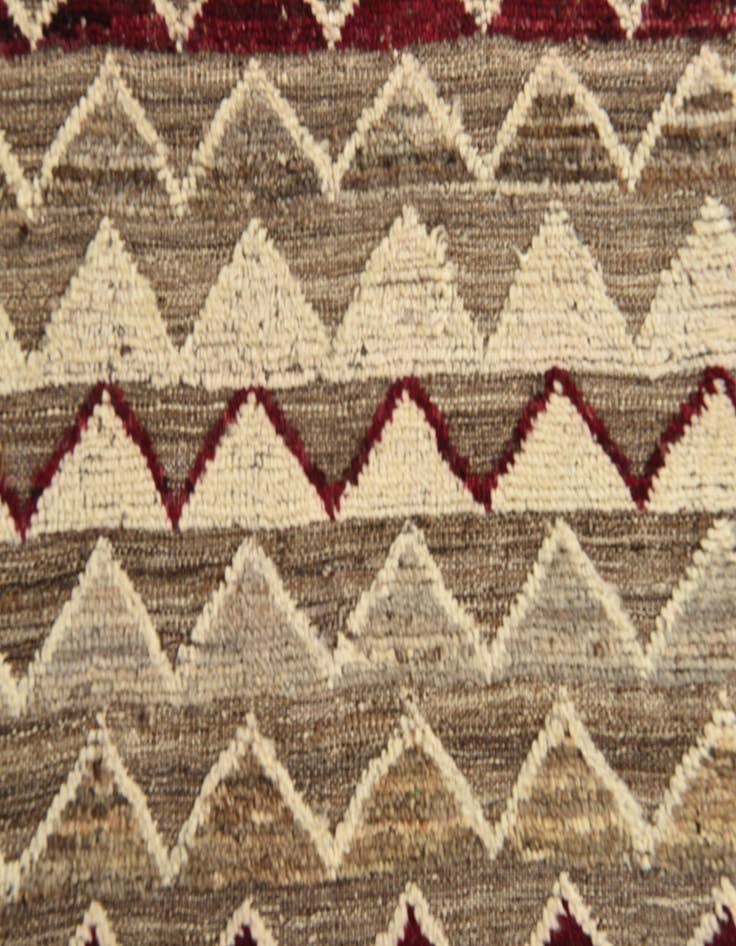 Detail image of  6' 5 x 10' 2  Hand Knotted Darya Wool Rug