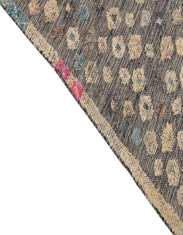 Detail image of  8' 6 x 10'  Hand Knotted Darya Wool Rug