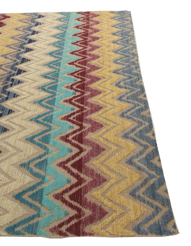 Detail image of  8' 5 x 10' 4  Hand Knotted Darya Wool Rug