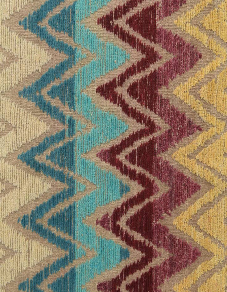 Detail image of  8' 5 x 10' 4  Hand Knotted Darya Wool Rug