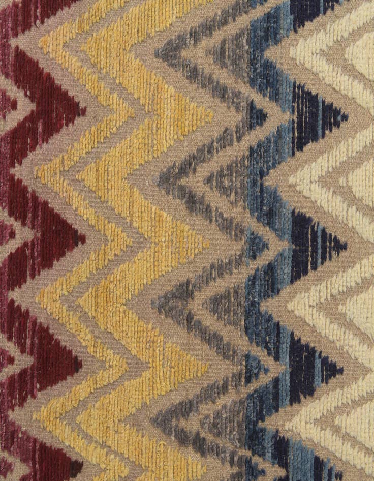 Detail image of  8' 5 x 10' 4  Hand Knotted Darya Wool Rug