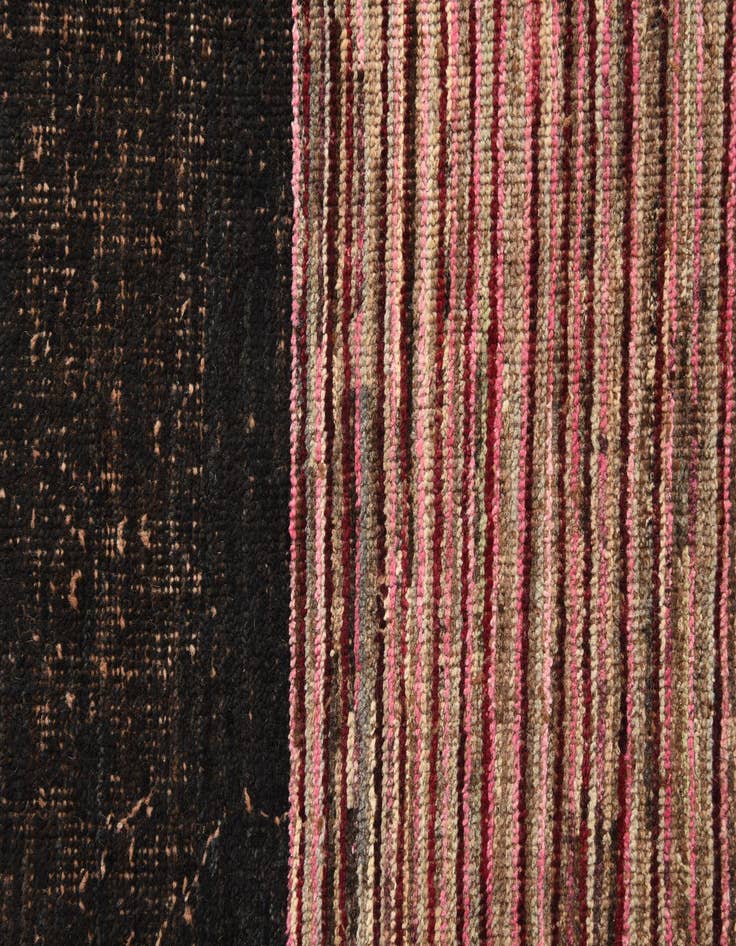 Detail image of  6' x 9' 2  Hand Knotted Darya Wool Rug
