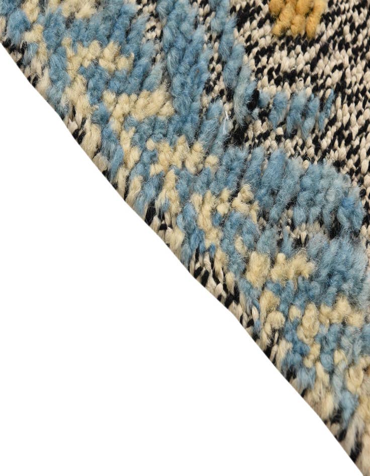 Detail image of  5' x 6' 10  Hand Knotted Darya Wool Rug