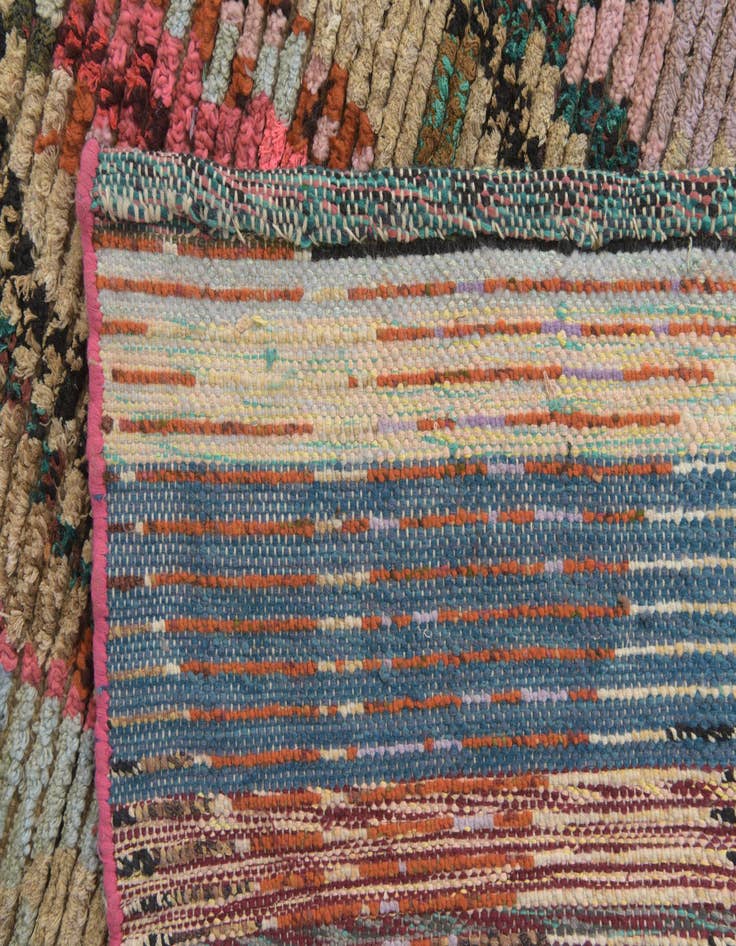 Detail image of  6' 4 x 9' 8  Hand Knotted Darya Wool Rug