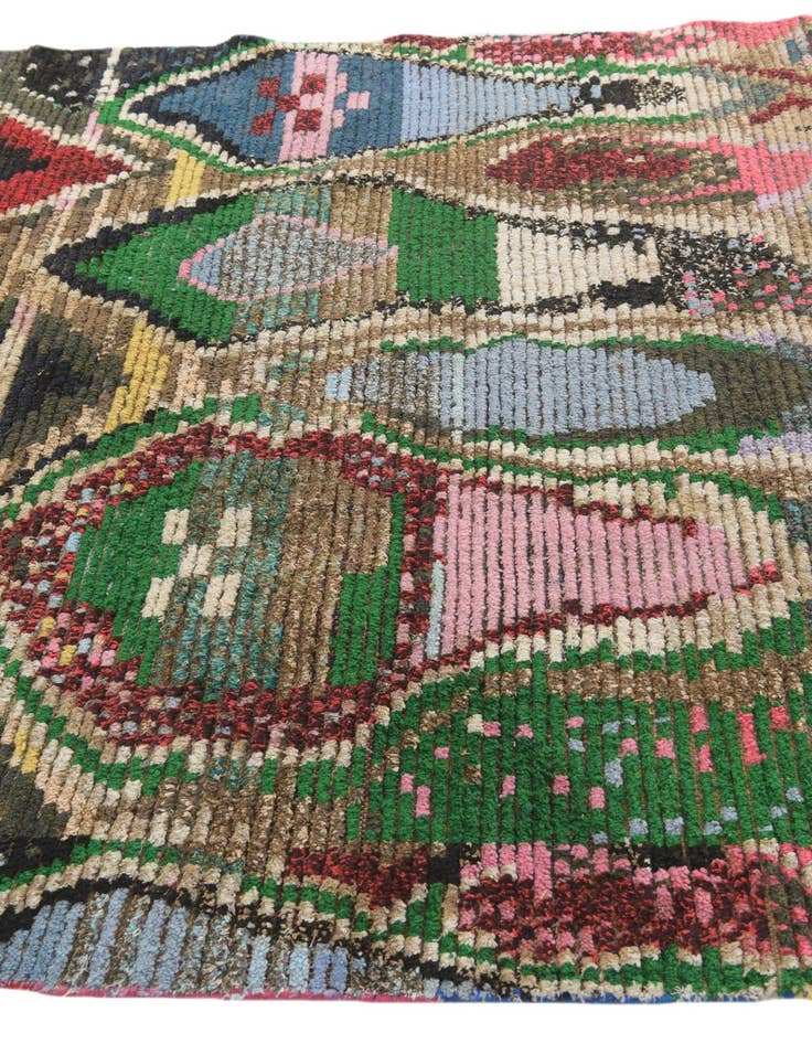 Detail image of  6' 4 x 9' 8  Hand Knotted Darya Wool Rug