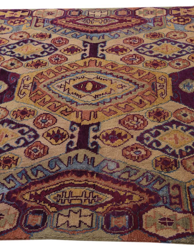 Detail image of  5' 9 x 7' 8  Hand Knotted Darya Rug