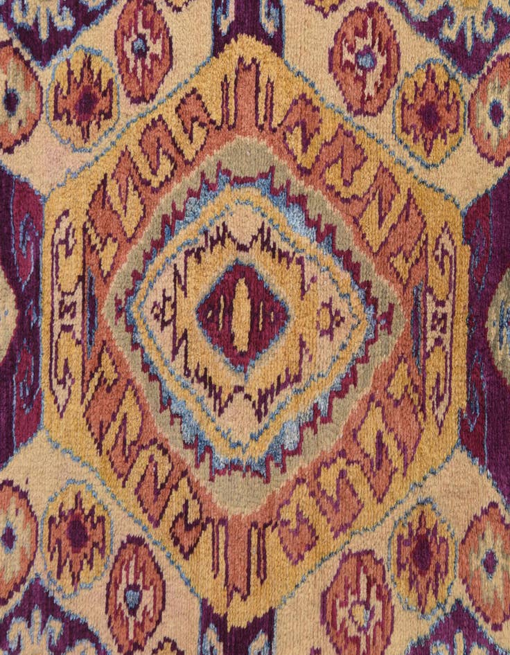 Detail image of  5' 9 x 7' 8  Hand Knotted Darya Rug
