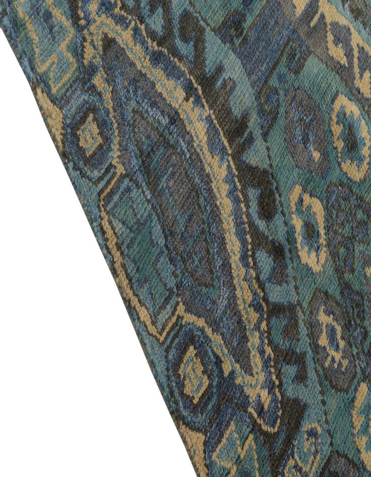 Detail image of  5' 2 x 7' 10  Hand Knotted Darya Rug