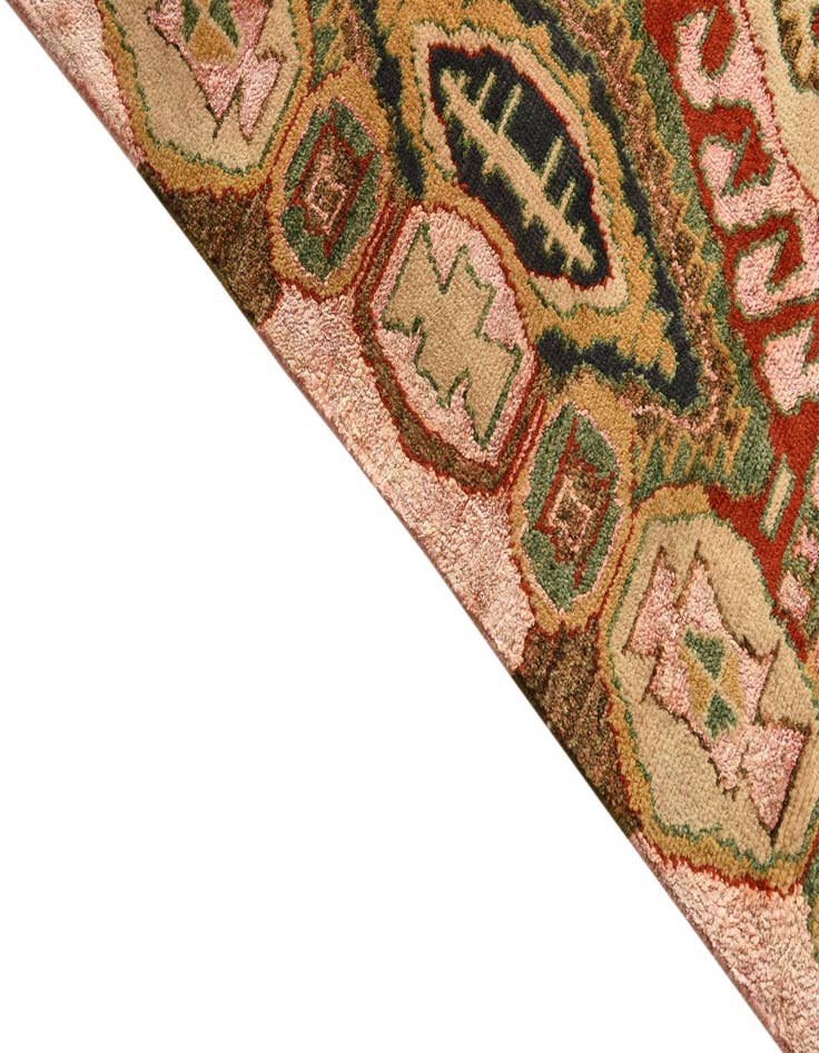 Detail image of  8' x 10' 5  Hand Knotted Darya Rug