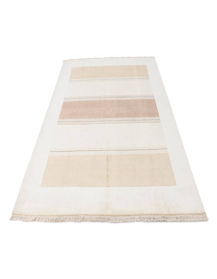 Detail image of  7' 10 x 9' 10  Hand Knotted Darya Wool Rug