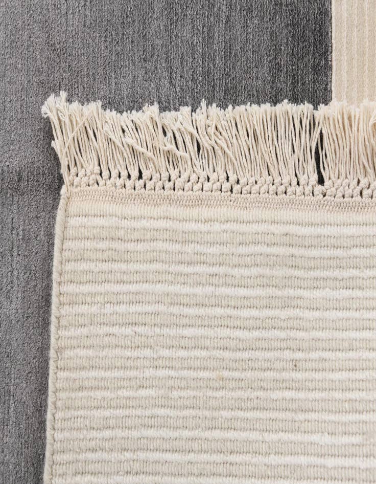 Detail image of  7' 9 x 9' 8  Hand Knotted Darya Wool Rug