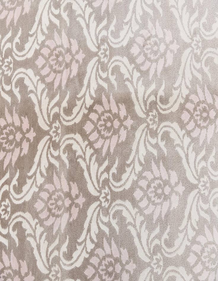 Detail image of  8' 6 x 11' 8  Hand Knotted Darya Wool Rug