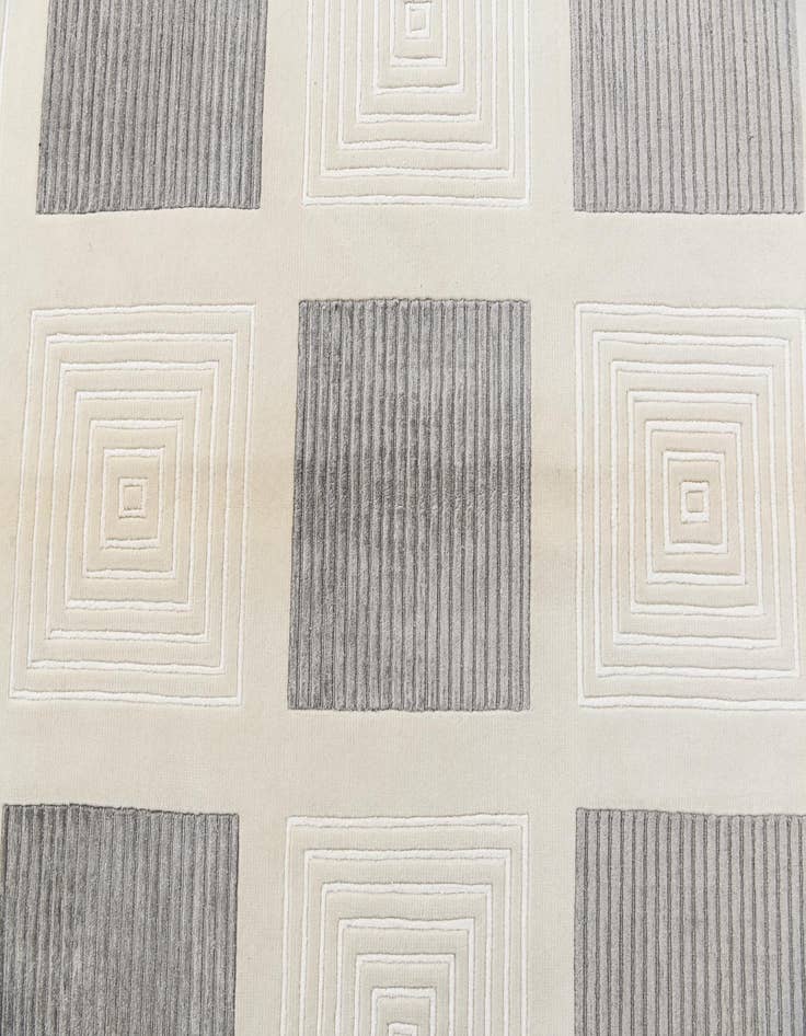 Detail image of  8' 2 x 11' 6  Hand Knotted Darya Wool Rug