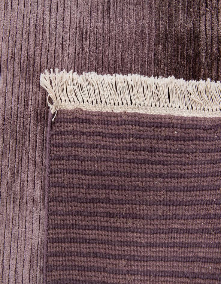 Detail image of  8' 4 x 11' 7  Hand Knotted Darya Wool Rug