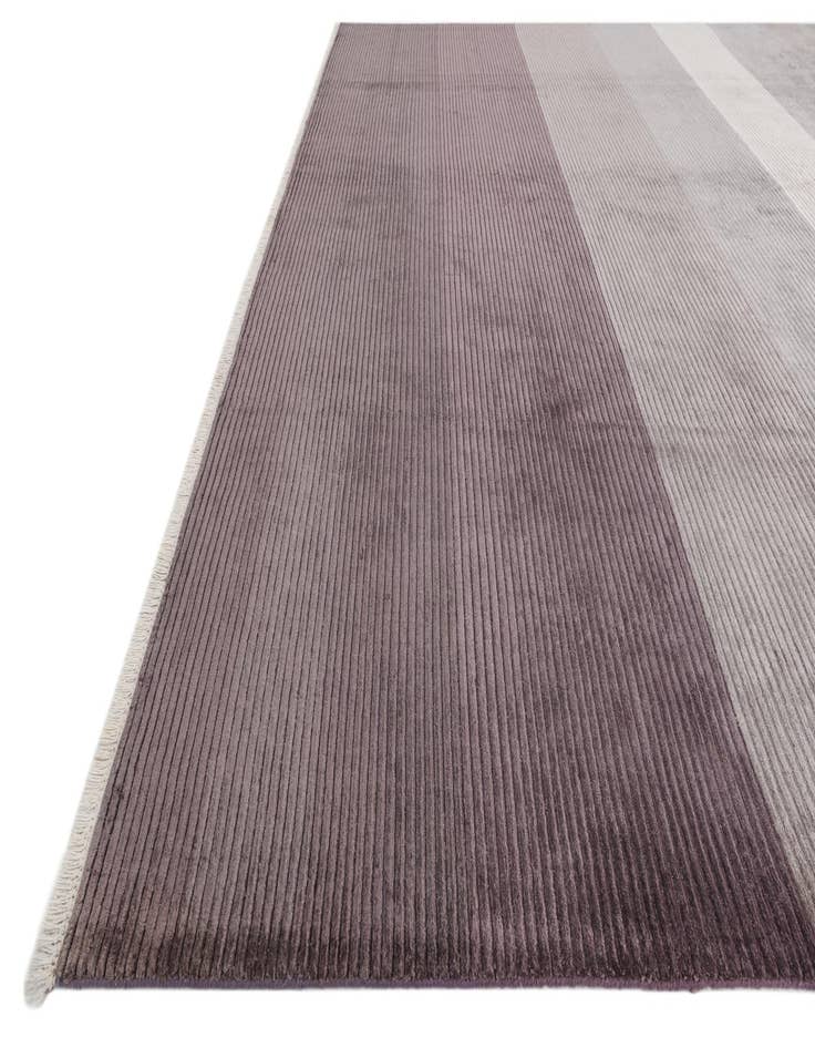 Detail image of  9' 10 x 13'  Hand Knotted Darya Wool Rug