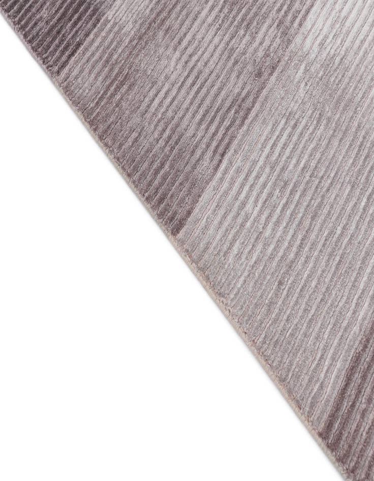 Detail image of  6' 7 x 9' 11  Hand Knotted Darya Wool Rug