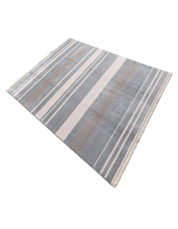 Detail image of  6' 7 x 9' 10  Hand Knotted Darya Wool Rug