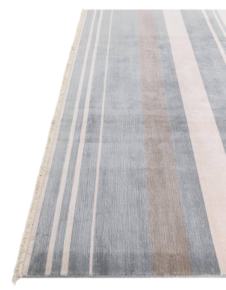 Detail image of  6' 7 x 9' 10  Hand Knotted Darya Wool Rug