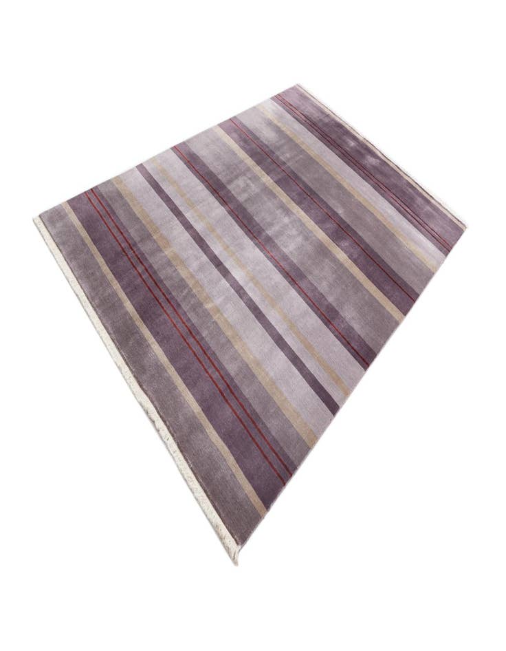 Detail image of  6' 4 x 9' 8  Hand Knotted Darya Wool Rug