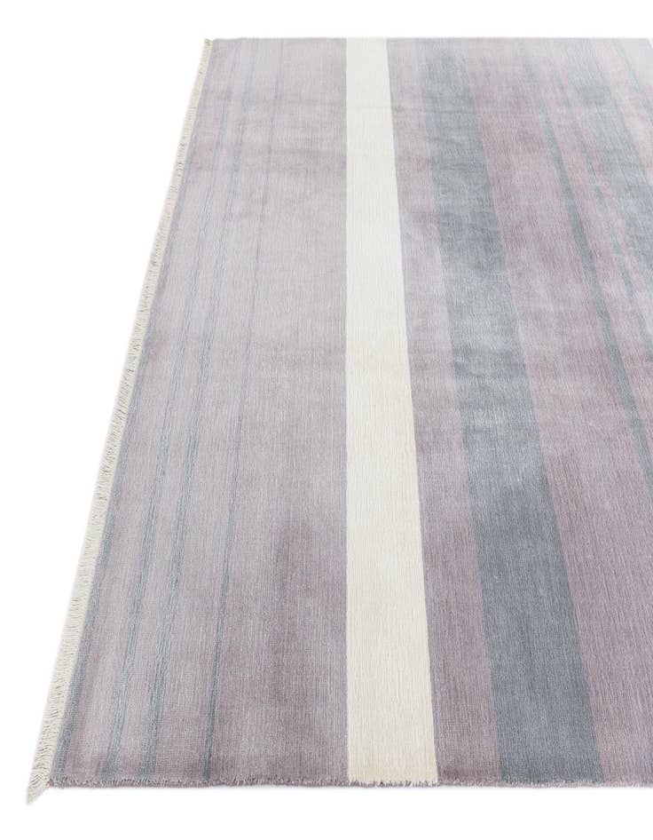 Detail image of  6' 7 x 9' 10  Hand Knotted Darya Wool Rug