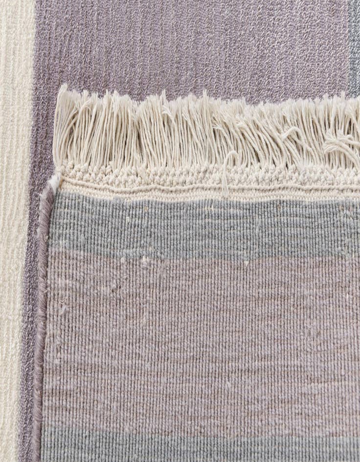 Detail image of  6' 7 x 9' 10  Hand Knotted Darya Wool Rug