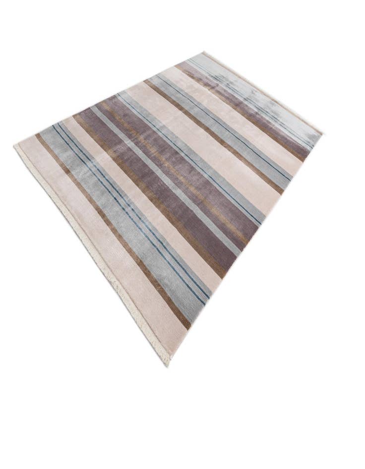 Detail image of  6' 6 x 9' 9  Hand Knotted Darya Wool Rug