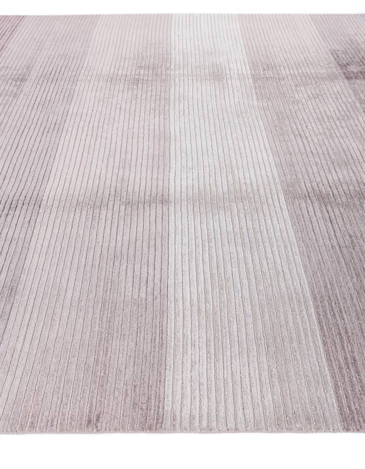 Detail image of  6' 6 x 10' 1  Hand Knotted Darya Wool Rug