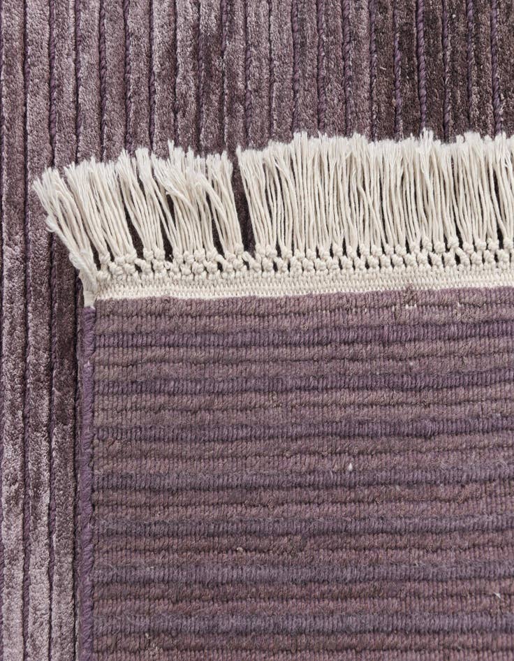 Detail image of  6' 6 x 10' 1  Hand Knotted Darya Wool Rug