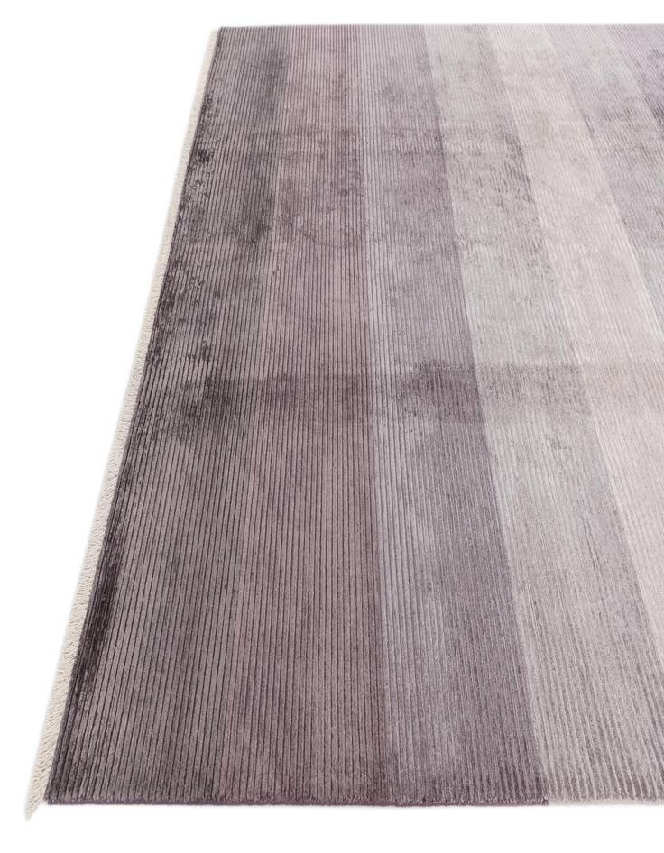 Detail image of  6' 7 x 9' 10  Hand Knotted Darya Wool Rug